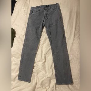 AG Tellis Modern Slim